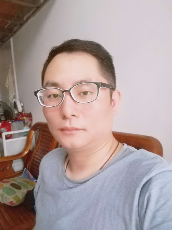 流星的尾巴的第一张照片--平潭婚介网