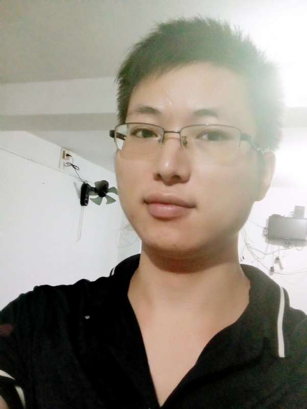 安静的心的第一张照片--平潭婚介网