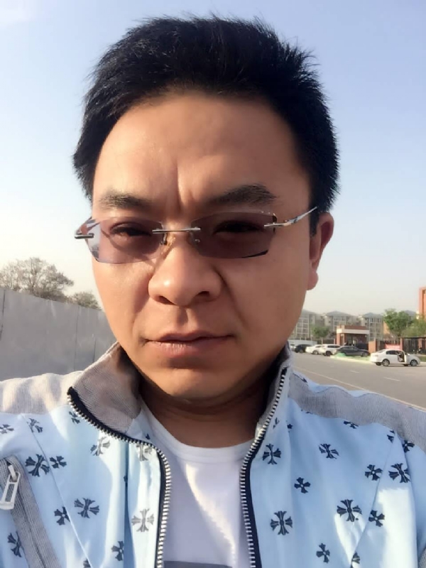 执着的等待的第一张照片--平潭婚介网