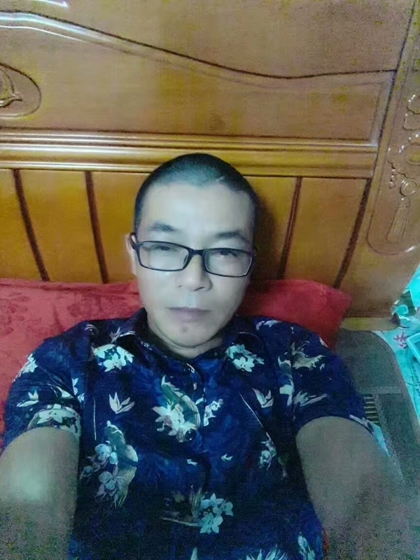 坚信就是你的第一张照片--平潭婚介网