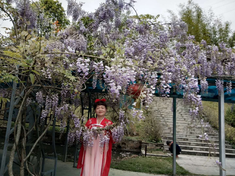 莉莉的第一张照片--平潭婚介网