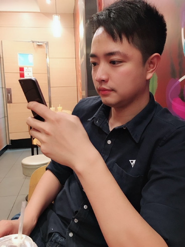 闭月的第三张照片--平潭婚介网