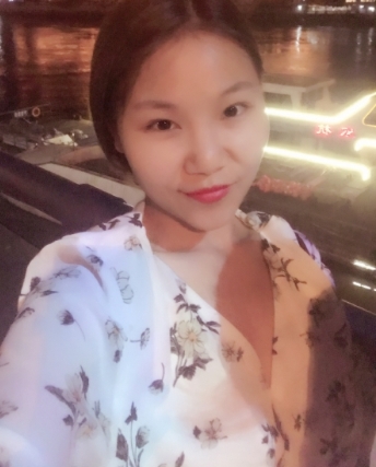 彩儿的第一张照片--平潭婚介网