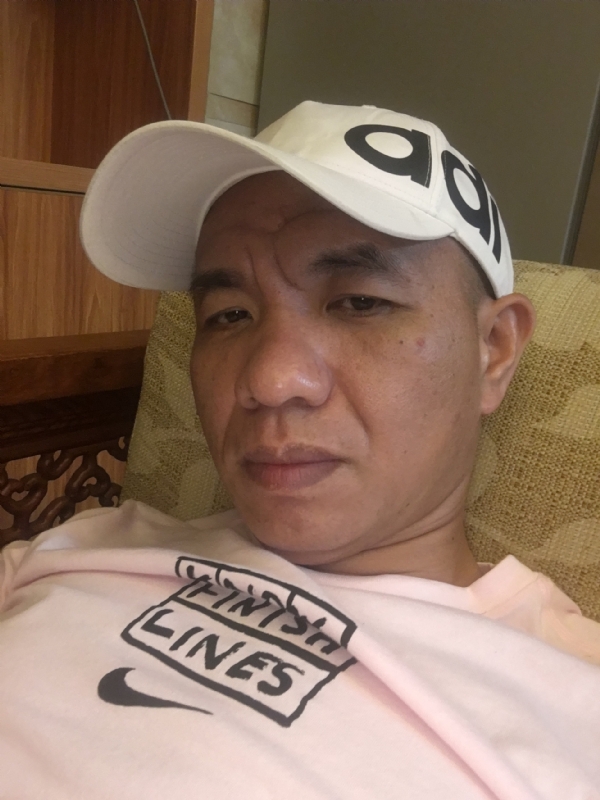 坚持到底的第一张照片--平潭婚介网