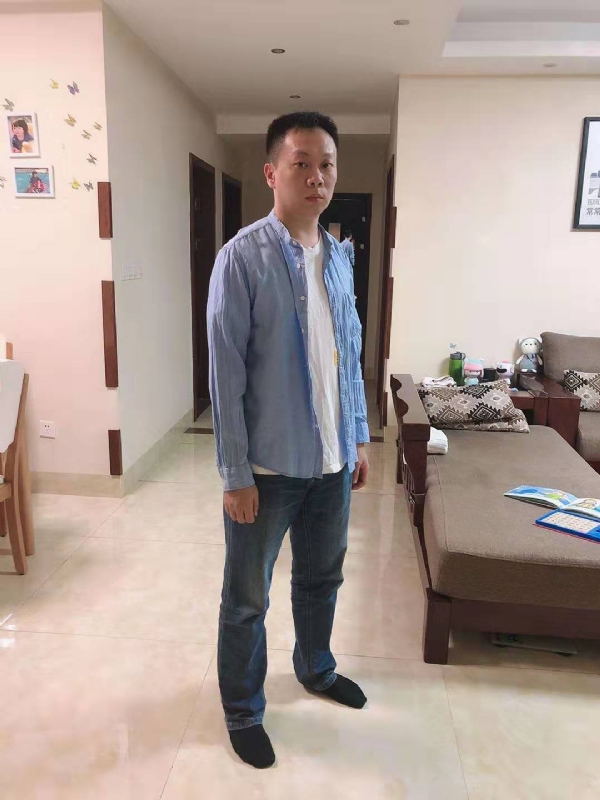以勒的第一张照片--平潭婚介网