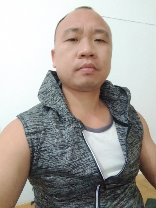 whm的第一张照片--平潭婚介网