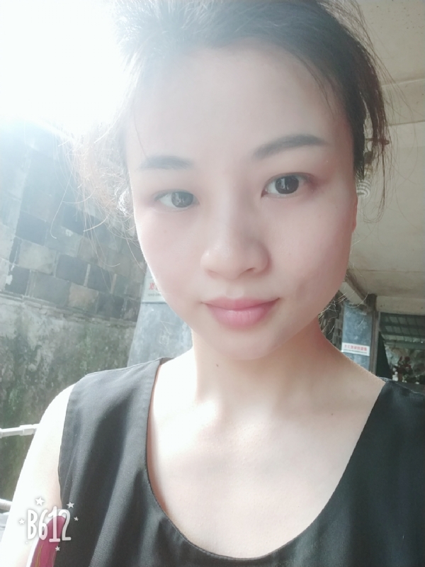 慢慢的第三张照片--平潭婚介网