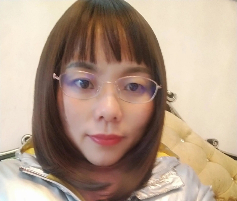 爱笑的彩虹的第一张照片--平潭婚介网