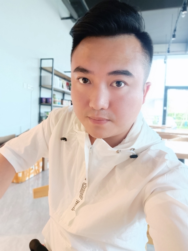 王先生的第一张照片--平潭婚介网