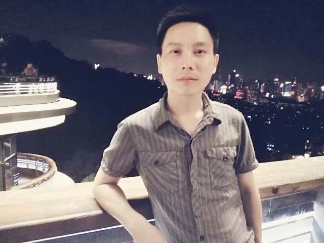 幕秋的第二张照片--平潭婚介网