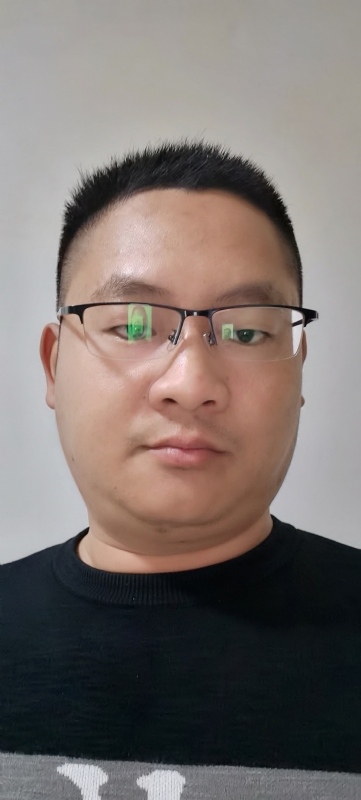 龙逍遥的第二张照片--平潭婚介网