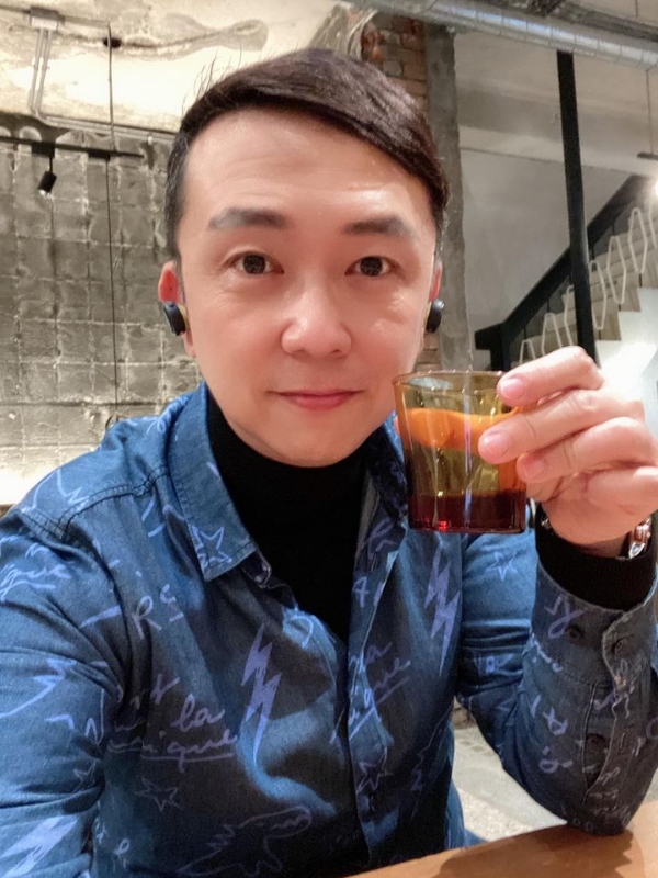 陈道明的第二张照片--平潭婚介网