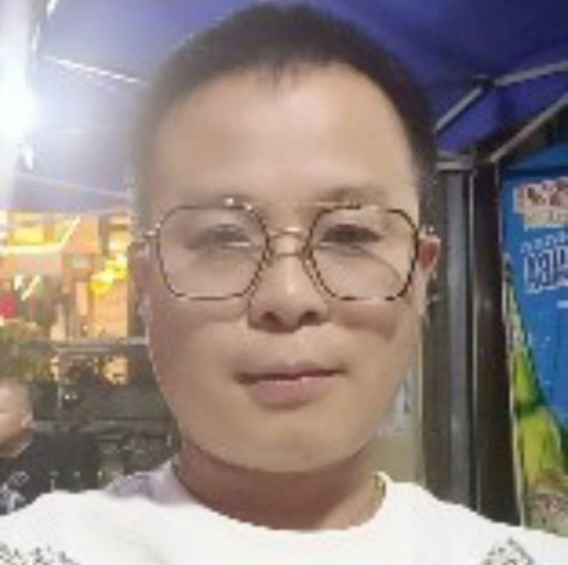 逍遥霸道的第一张照片--平潭婚介网