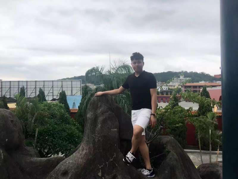 伟仔的第一张照片--平潭婚介网