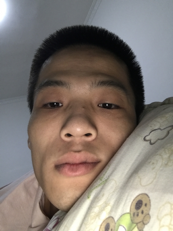直男的第一张照片--平潭婚介网