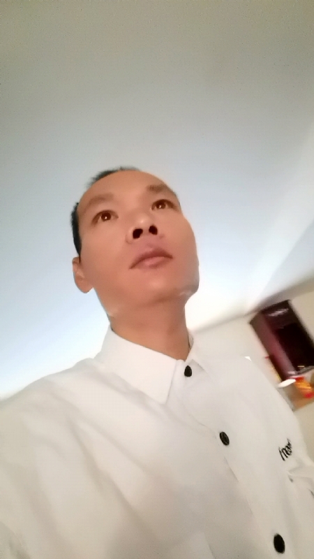 只影向谁去的第五张照片--平潭婚介网
