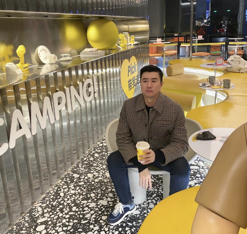 海邊漫步的第一张照片--平潭婚介网