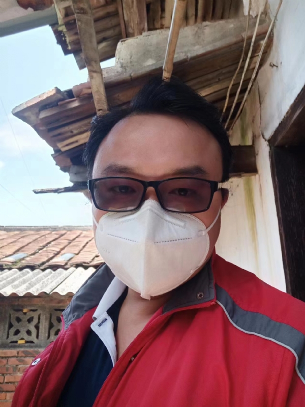 如影随形的第一张照片--平潭婚介网